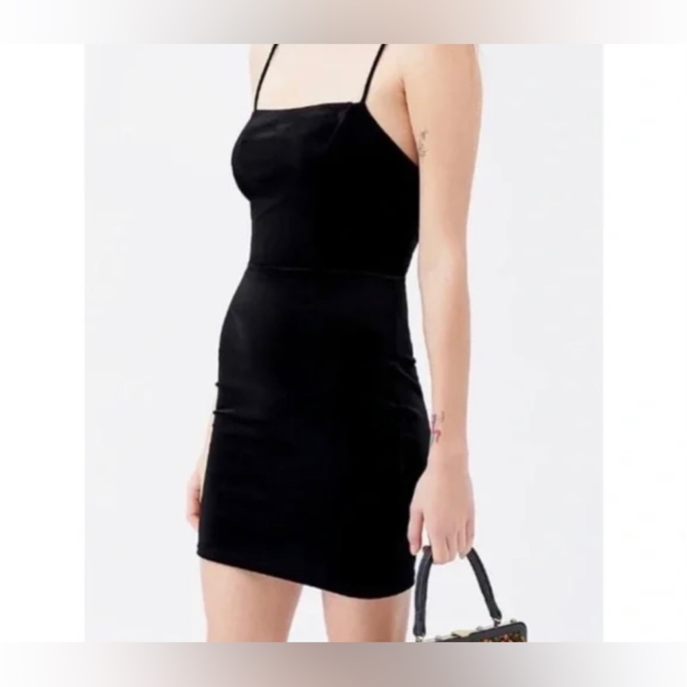 Urban Outfitters 90’s Y2K Dress Style Genova Black Velvet Tie-Back Mini Dress